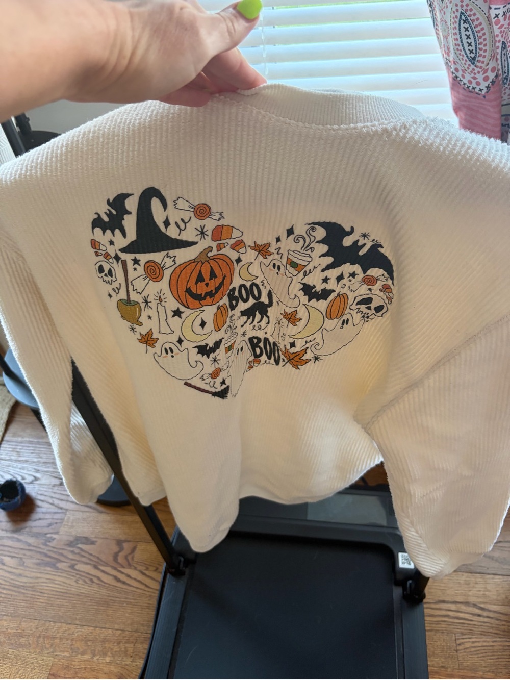 Women’s Cream Halloween Heart Graphic Sweater